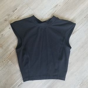 Lululemon super cute crop top